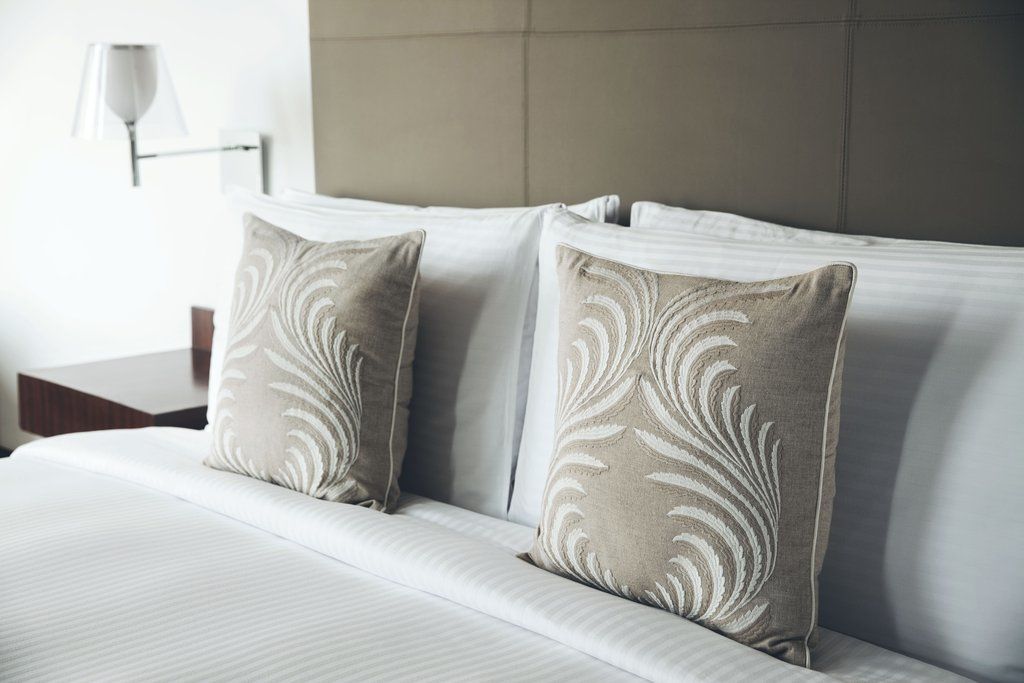 The Anya Hotel-Golf Course Road คูร์เคาน์ ภายนอก รูปภาพ